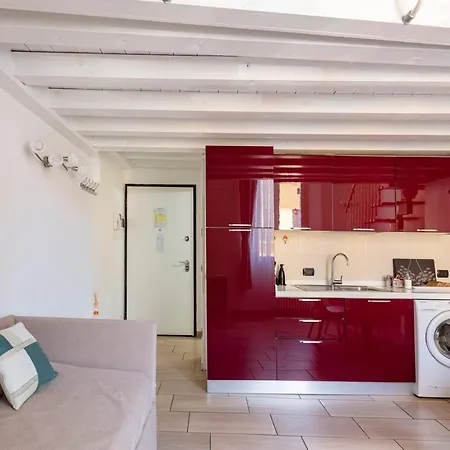 Charming & Cosy Studio In The Historical Center Apartament